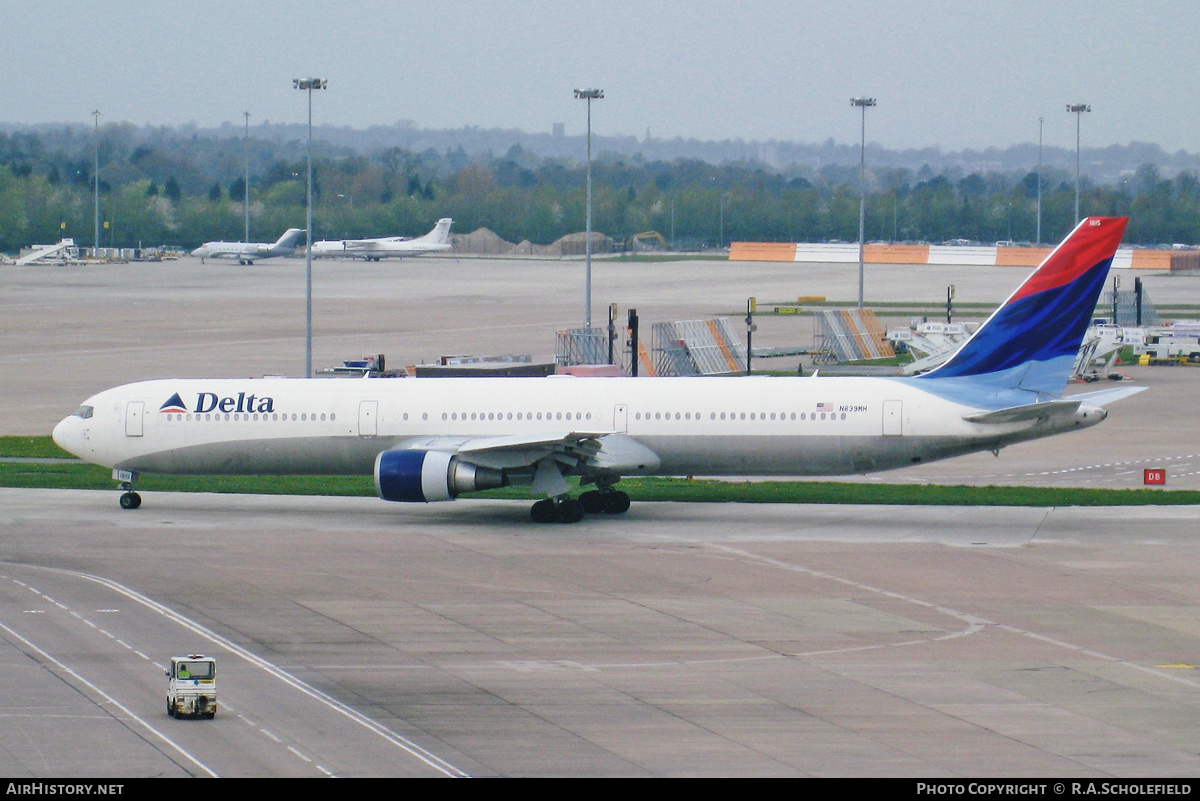 Aircraft Photo of N839MH | Boeing 767-432/ER | Delta Air Lines | AirHistory.net #214027