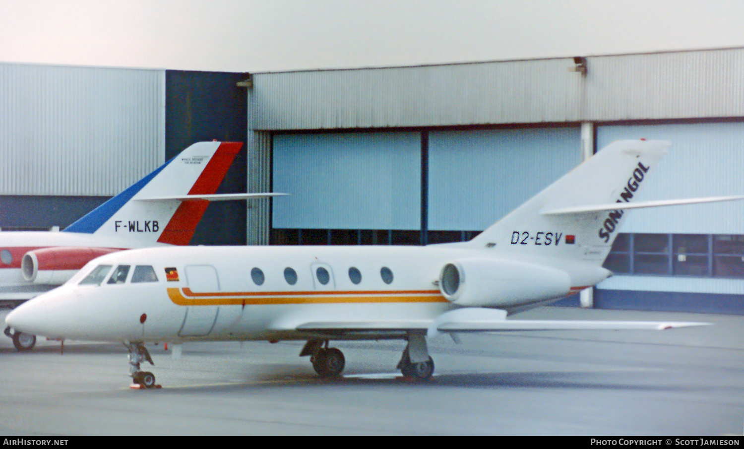 Aircraft Photo of D2-ESV | Dassault Falcon 20F-5 | Sonangol Aeronáutica | AirHistory.net #214092