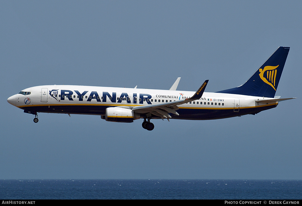 Aircraft Photo of EI-DWX | Boeing 737-8AS | Ryanair | AirHistory.net #214118