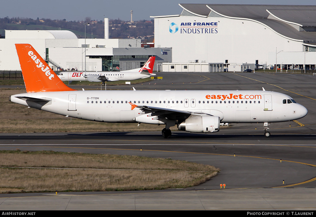 Aircraft Photo of G-TTOH | Airbus A320-232 | EasyJet | AirHistory.net #214227