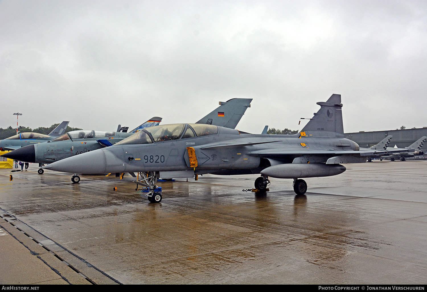 Aircraft Photo of 9820 | Saab JAS 39D Gripen | Czechia - Air Force | AirHistory.net #214242