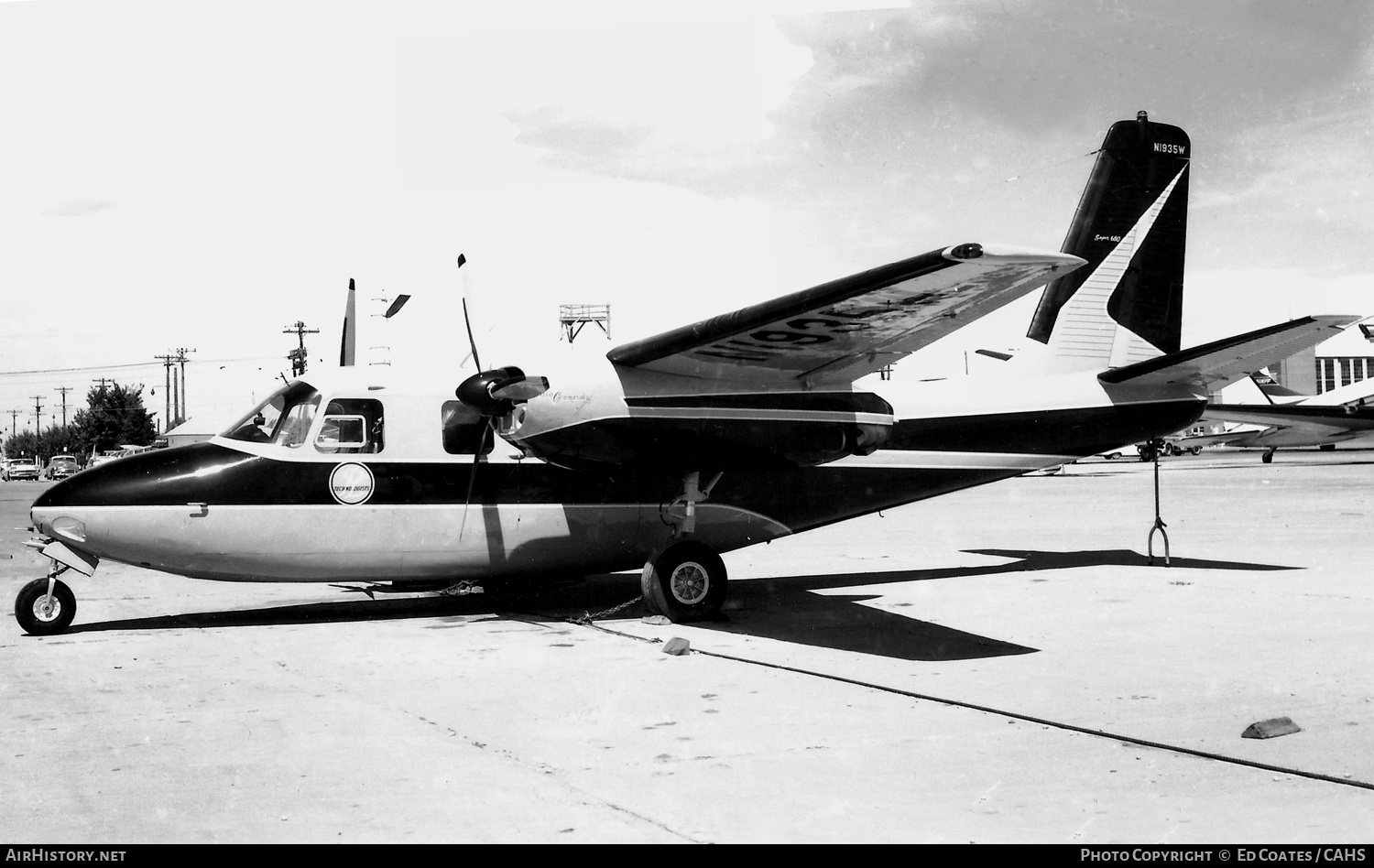 Aircraft Photo of N1935W | Aero Commander 680E Commander | AirHistory.net #214304