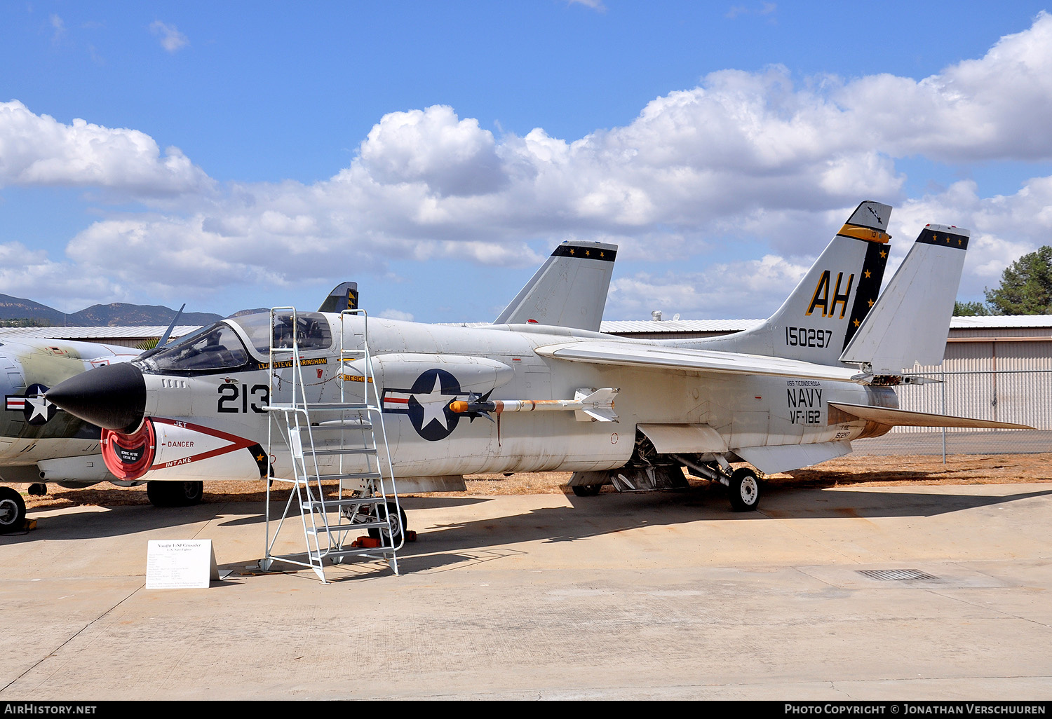 Aircraft Photo of 150297 | Vought F-8J Crusader | USA - Navy | AirHistory.net #214350
