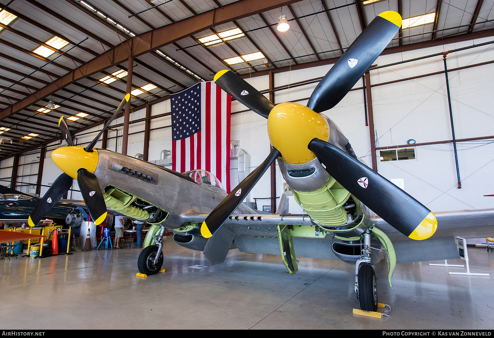 Aircraft Photo of N887XP / 483887 | North American XP-82 Twin Mustang | USA - Air Force | AirHistory.net #214375