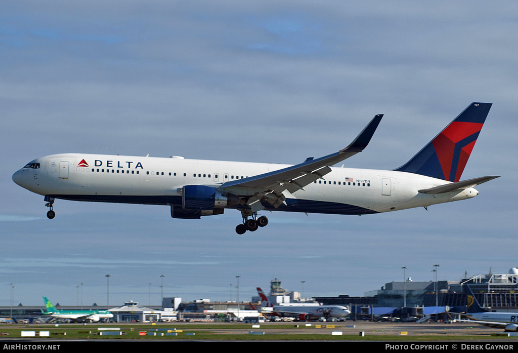 Aircraft Photo of N197DN | Boeing 767-332/ER | Delta Air Lines | AirHistory.net #214423