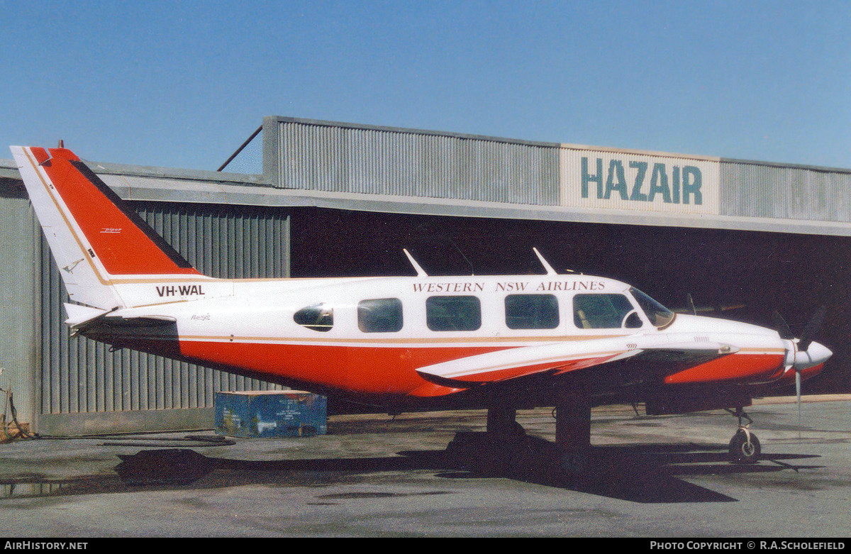 Aircraft Photo of VH-WAL | Piper PA-31-310 Navajo B | Western NSW Airlines | AirHistory.net #214560