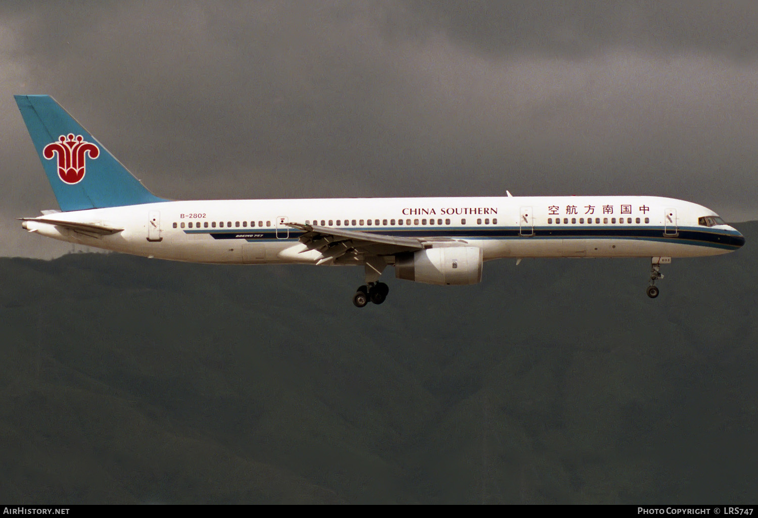 Aircraft Photo of B-2802 | Boeing 757-21B | China Southern Airlines | AirHistory.net #214568