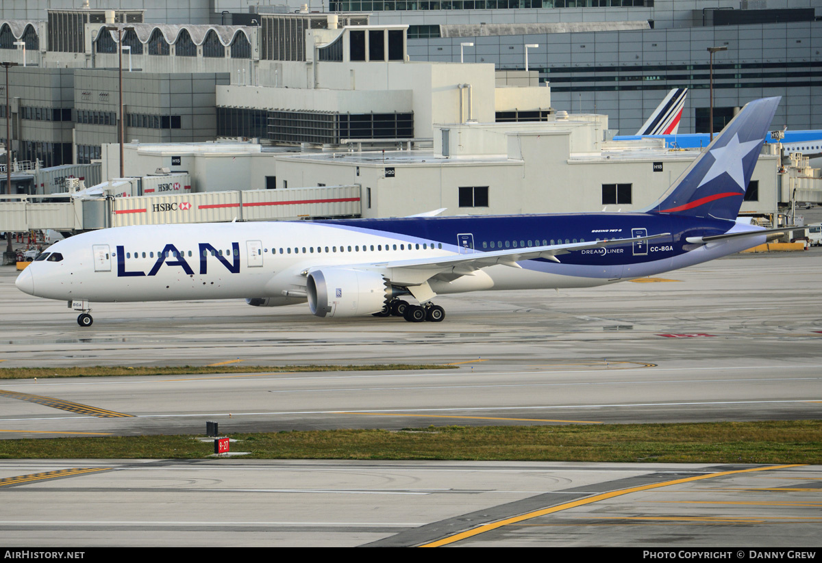 Aircraft Photo of CC-BGA | Boeing 787-9 Dreamliner | LAN Airlines - Línea Aérea Nacional | AirHistory.net #214618