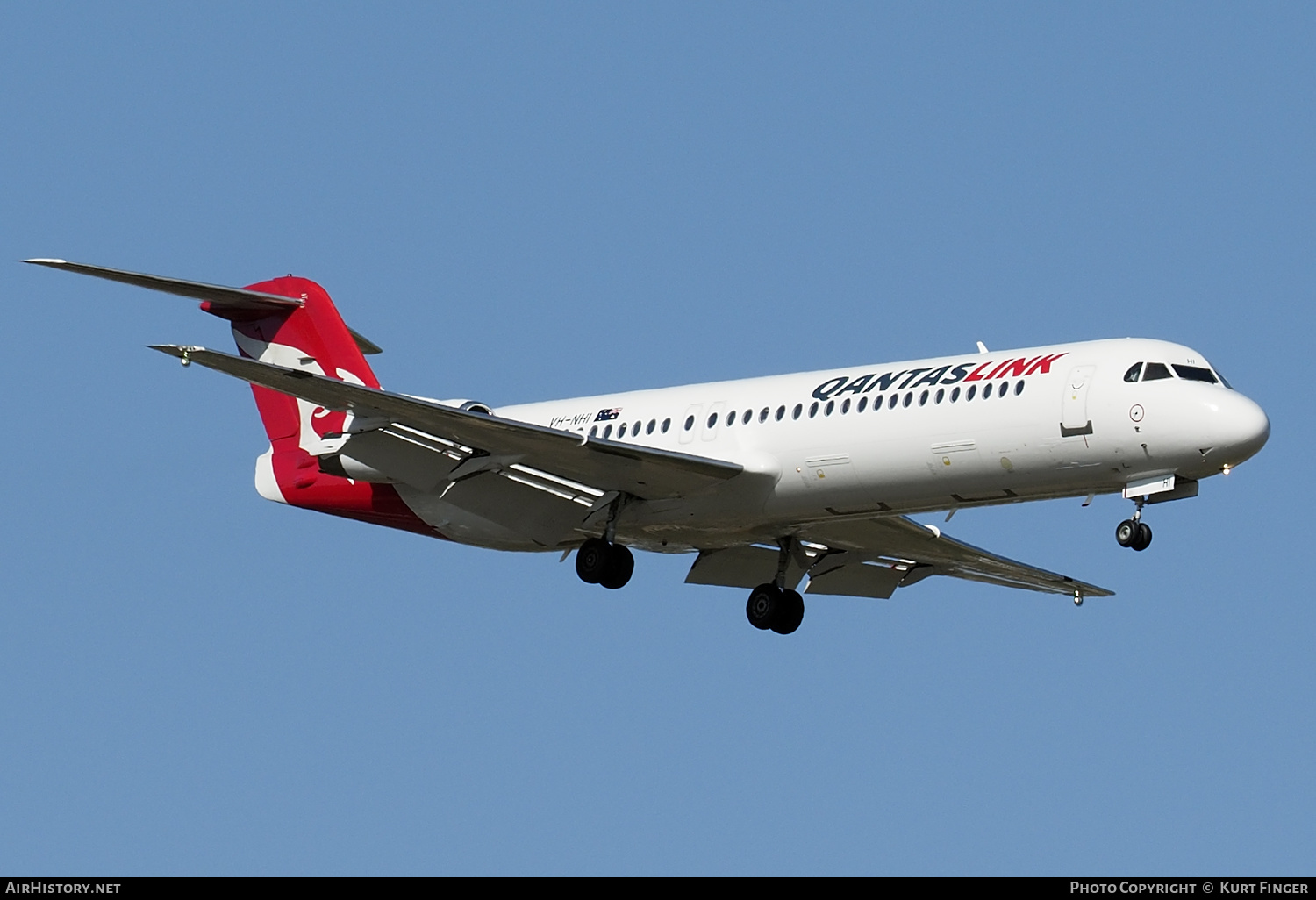 Aircraft Photo of VH-NHI | Fokker 100 (F28-0100) | QantasLink | AirHistory.net #214709