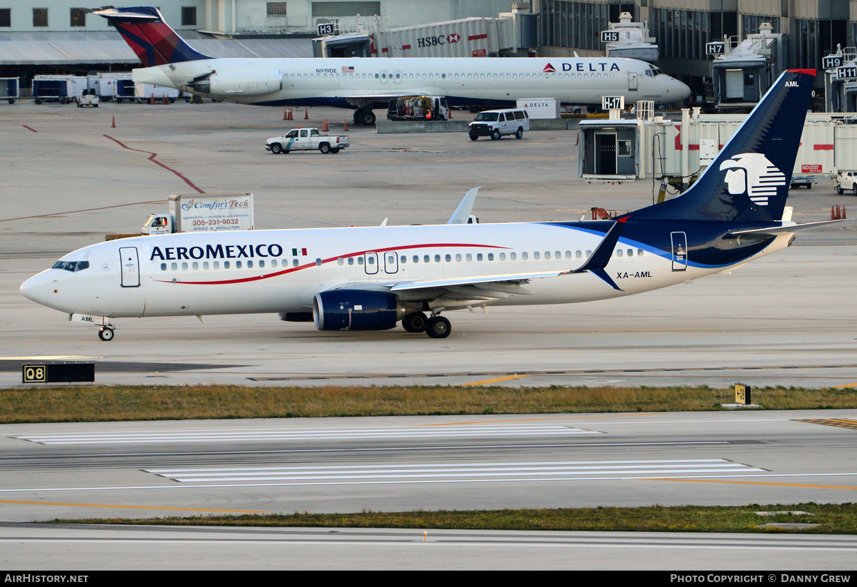 Aircraft Photo of XA-AML | Boeing 737-852 | AeroMéxico | AirHistory.net #214746