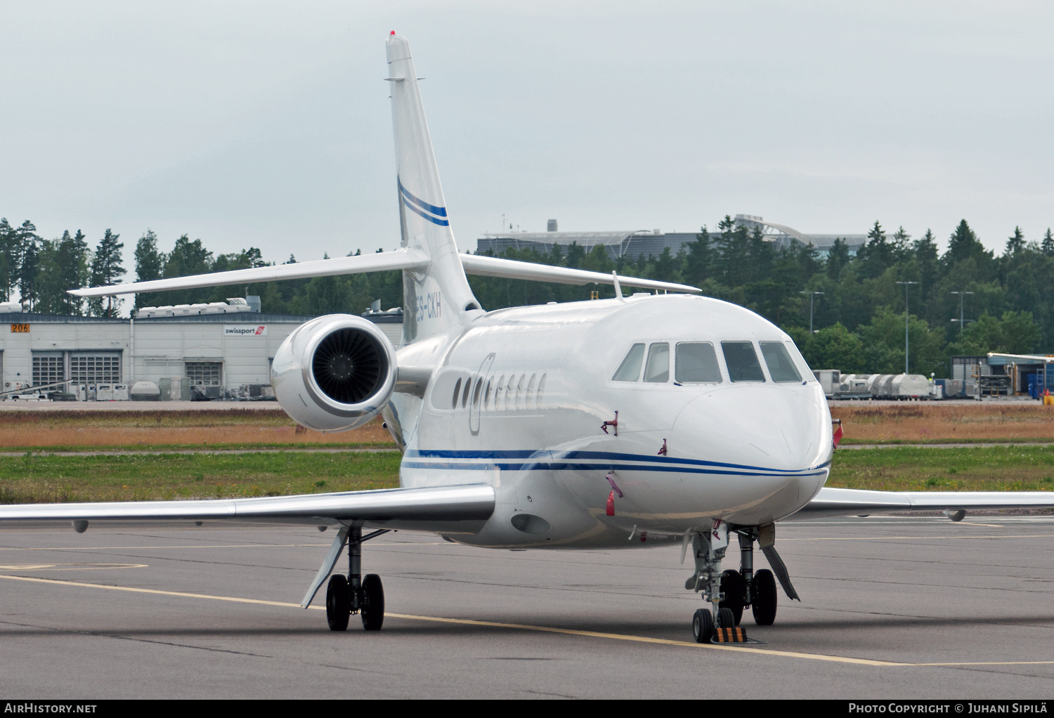 Aircraft Photo of ES-CKH | Dassault Falcon 2000 | AirHistory.net #214838