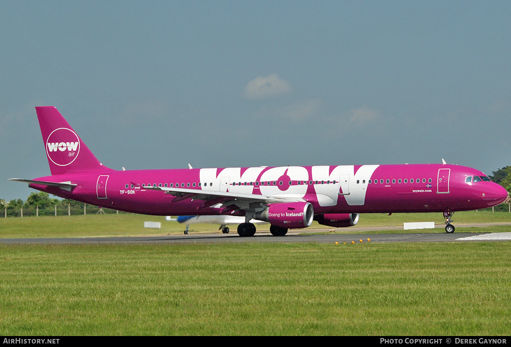 Aircraft Photo of TF-SON | Airbus A321-211 | WOW Air | AirHistory.net #214857