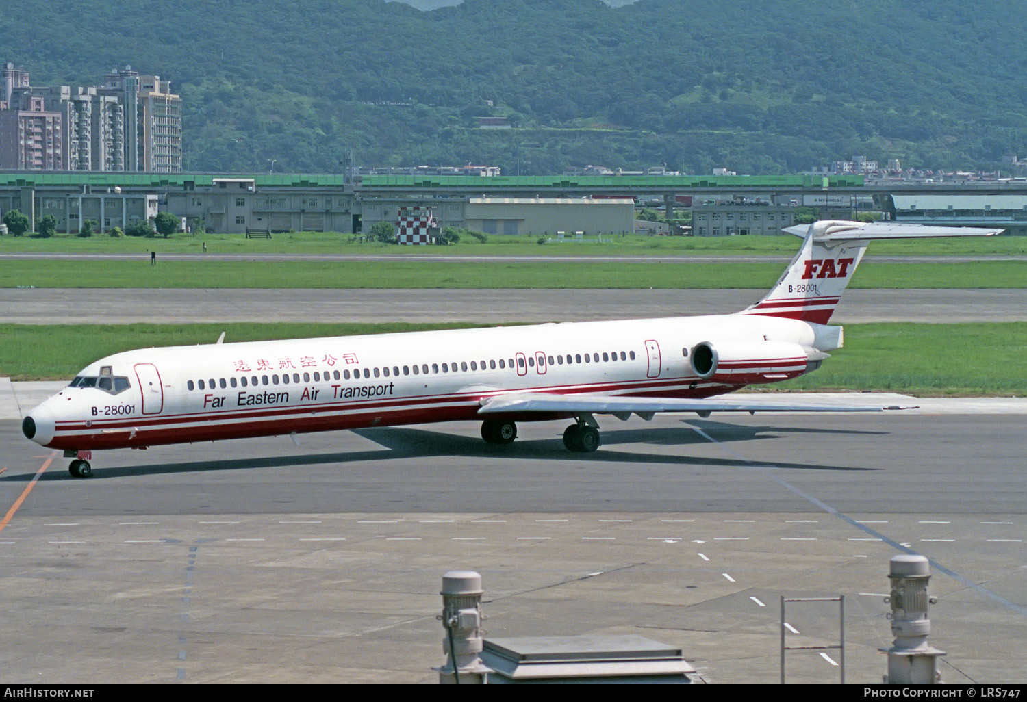 Aircraft Photo of B-28001 | McDonnell Douglas MD-82 (DC-9-82) | Far Eastern Air Transport - FAT | AirHistory.net #214864