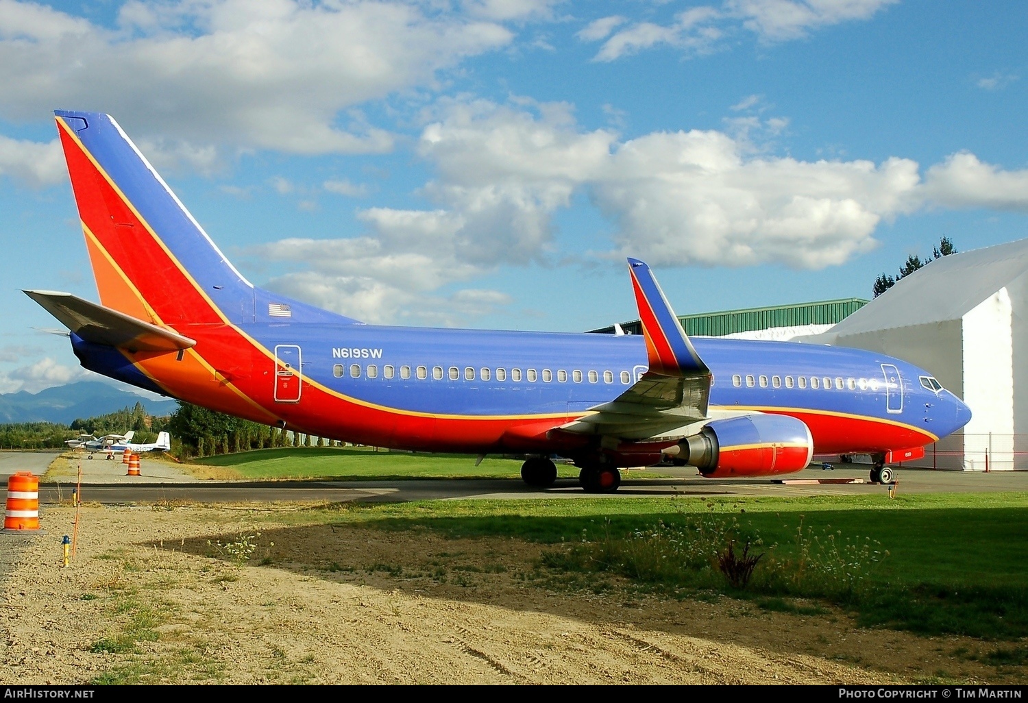 Aircraft Photo of N619SW | Boeing 737-3H4 | AirHistory.net #214928