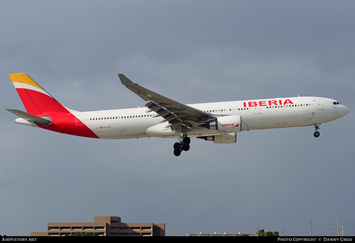 Aircraft Photo of EC-LZX | Airbus A330-302 | Iberia | AirHistory.net #214932