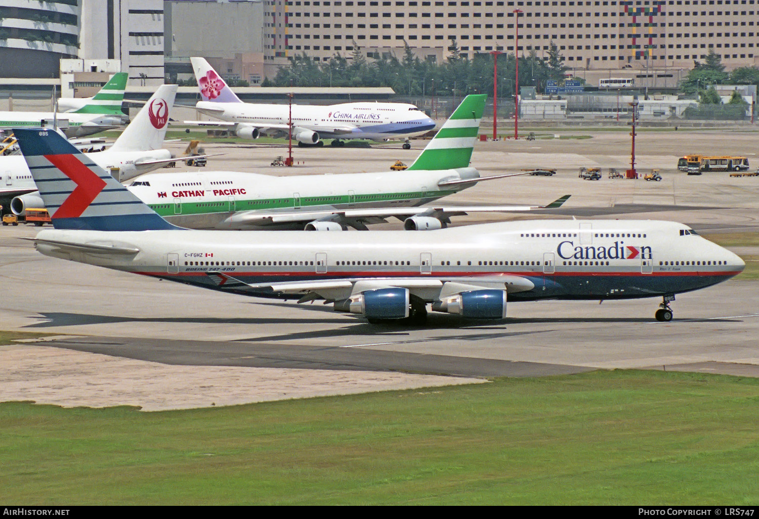 Aircraft Photo of C-FGHZ | Boeing 747-4F6 | Canadian Airlines | AirHistory.net #215012
