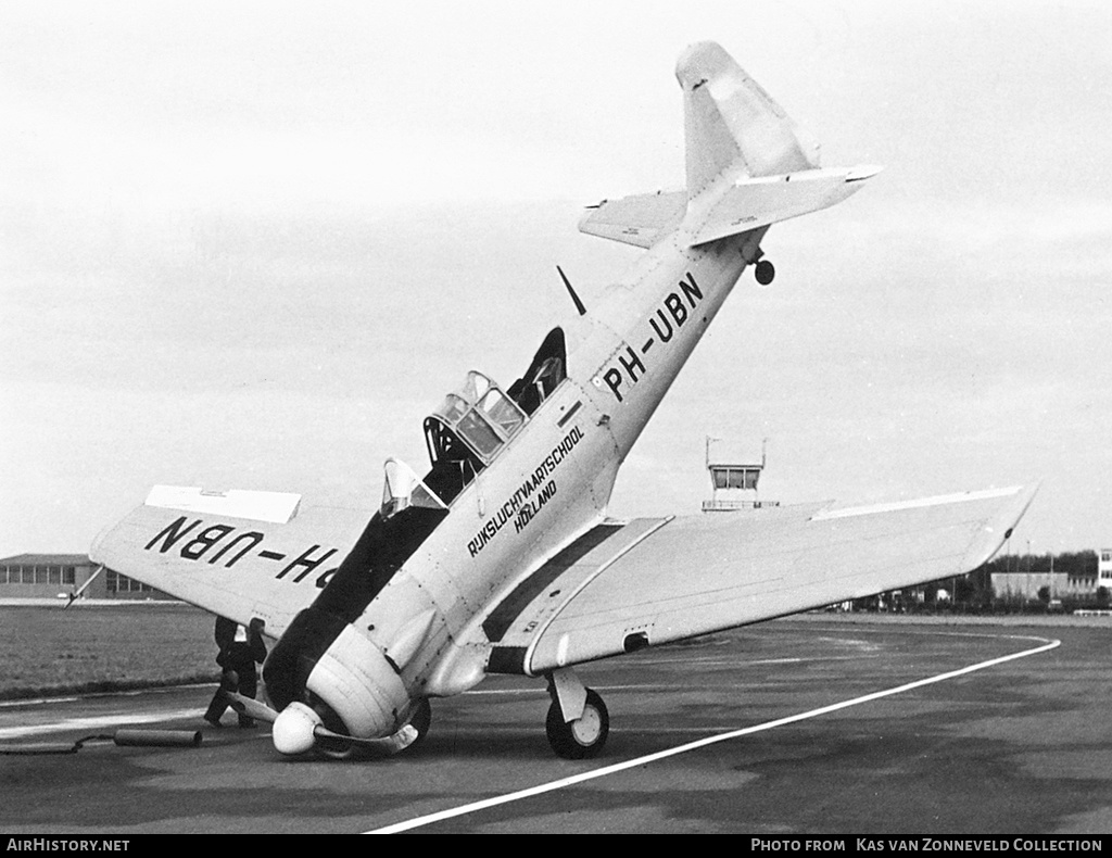 Aircraft Photo of PH-UBN | North American AT-6A Texan | Rijksluchtvaartschool - RLS | AirHistory.net #215013