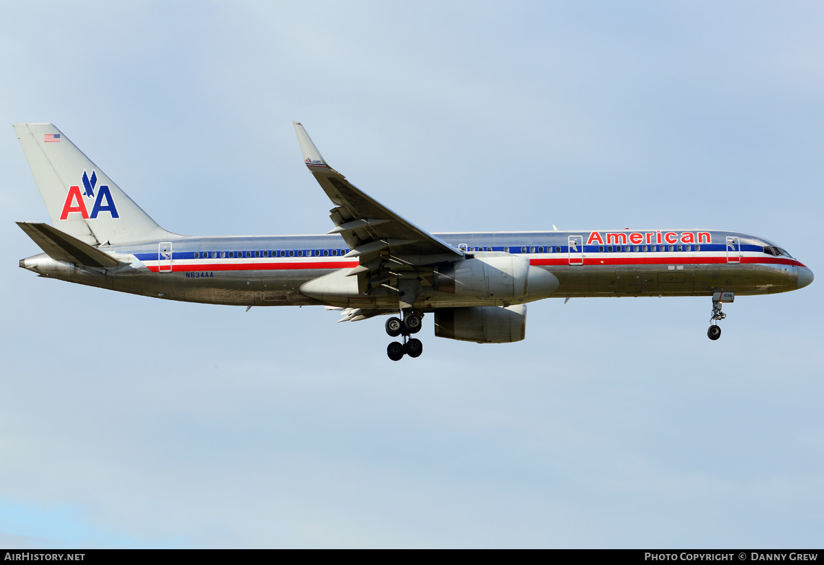 Aircraft Photo of N634AA | Boeing 757-223 | American Airlines | AirHistory.net #215059