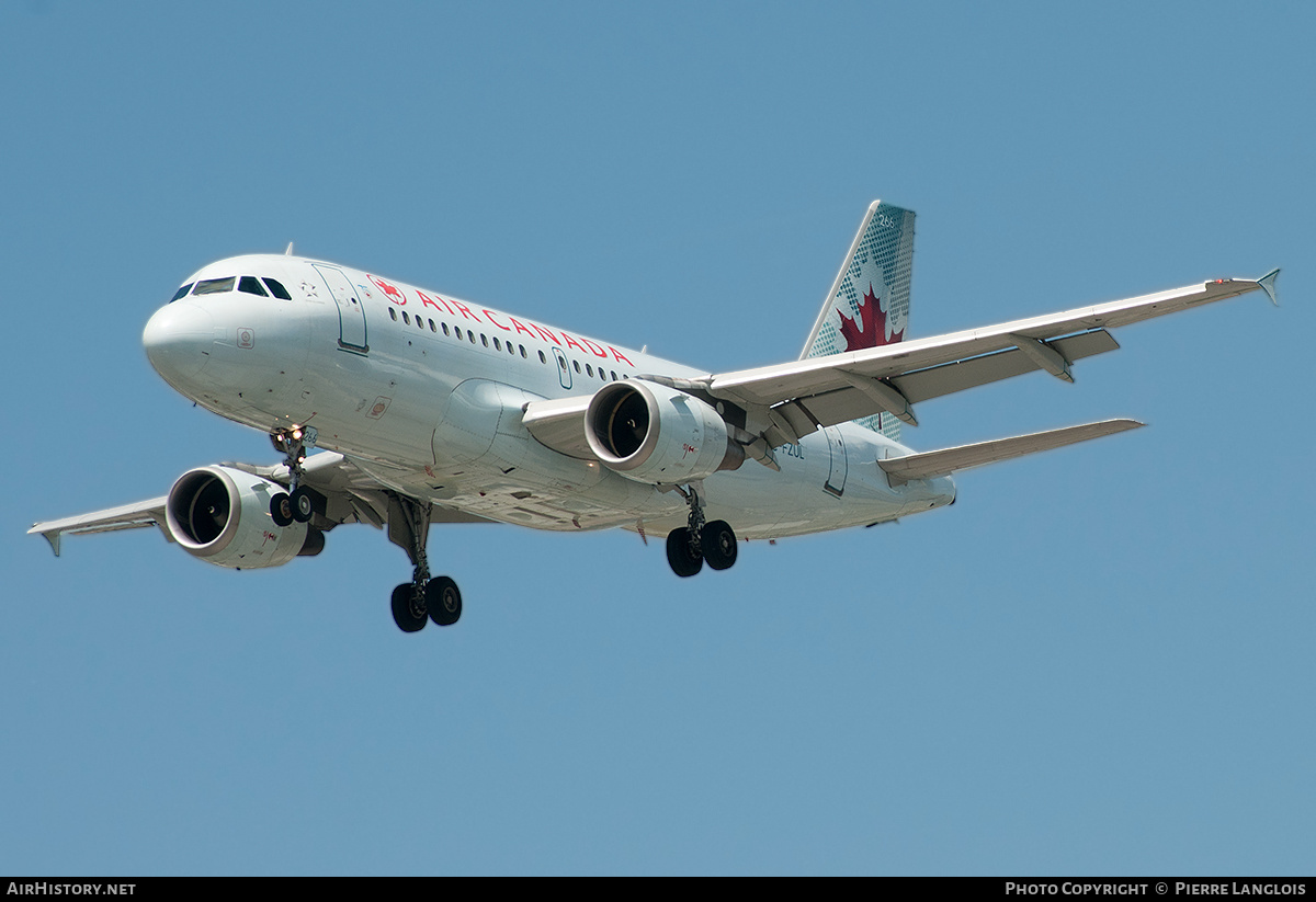 Aircraft Photo of C-FZUL | Airbus A319-114 | Air Canada | AirHistory.net #215073