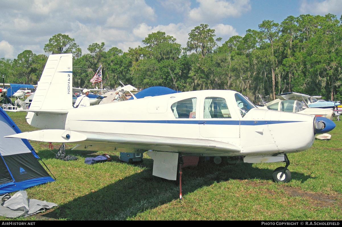 Aircraft Photo of N4202 | Mooney M-20 | AirHistory.net #215122