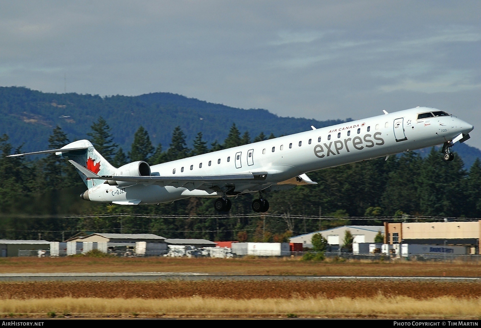 Aircraft Photo of C-GJZT | Bombardier CRJ-900 (CL-600-2D24) | Air Canada Express | AirHistory.net #215190
