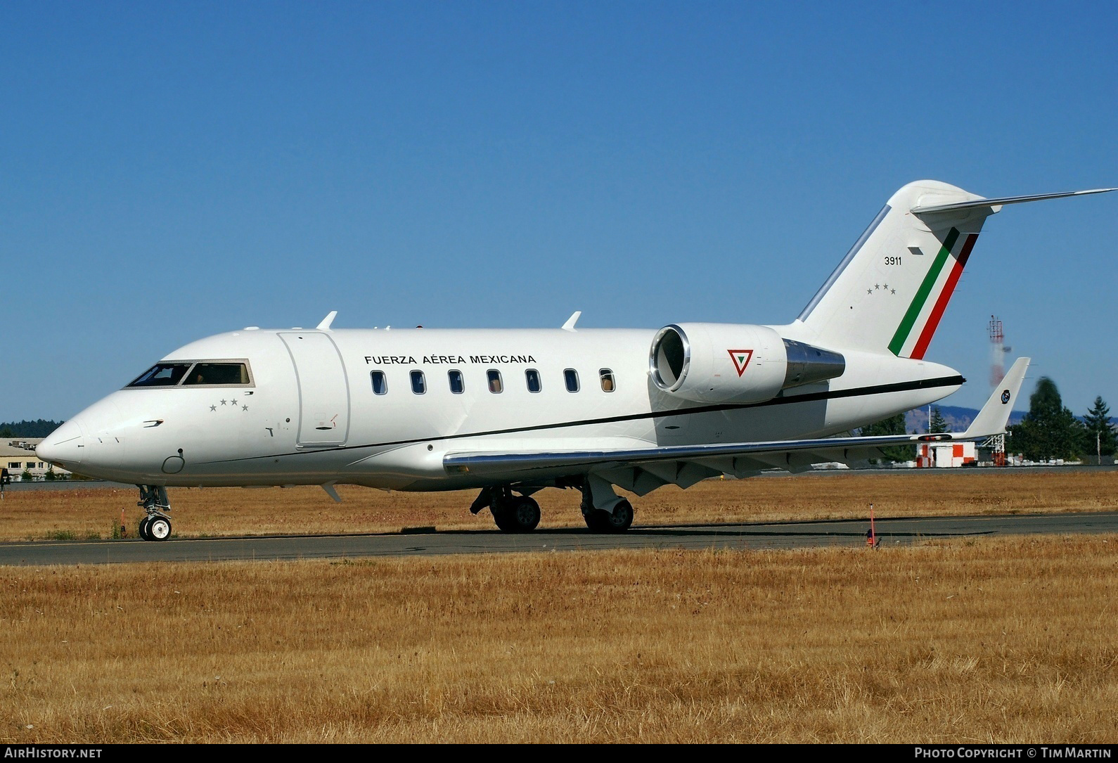 Aircraft Photo of 3911 | Bombardier Challenger 605 (CL-600-2B16) | Mexico - Air Force | AirHistory.net #215267