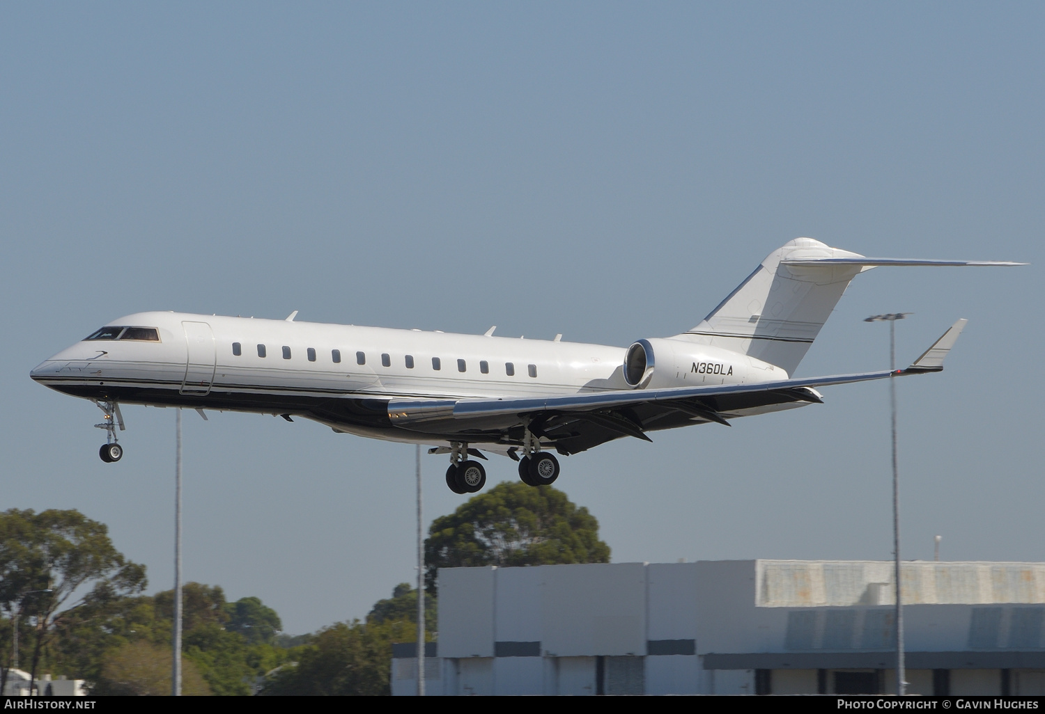 Aircraft Photo of N360LA | Bombardier Global Express (BD-700-1A10) | AirHistory.net #215274