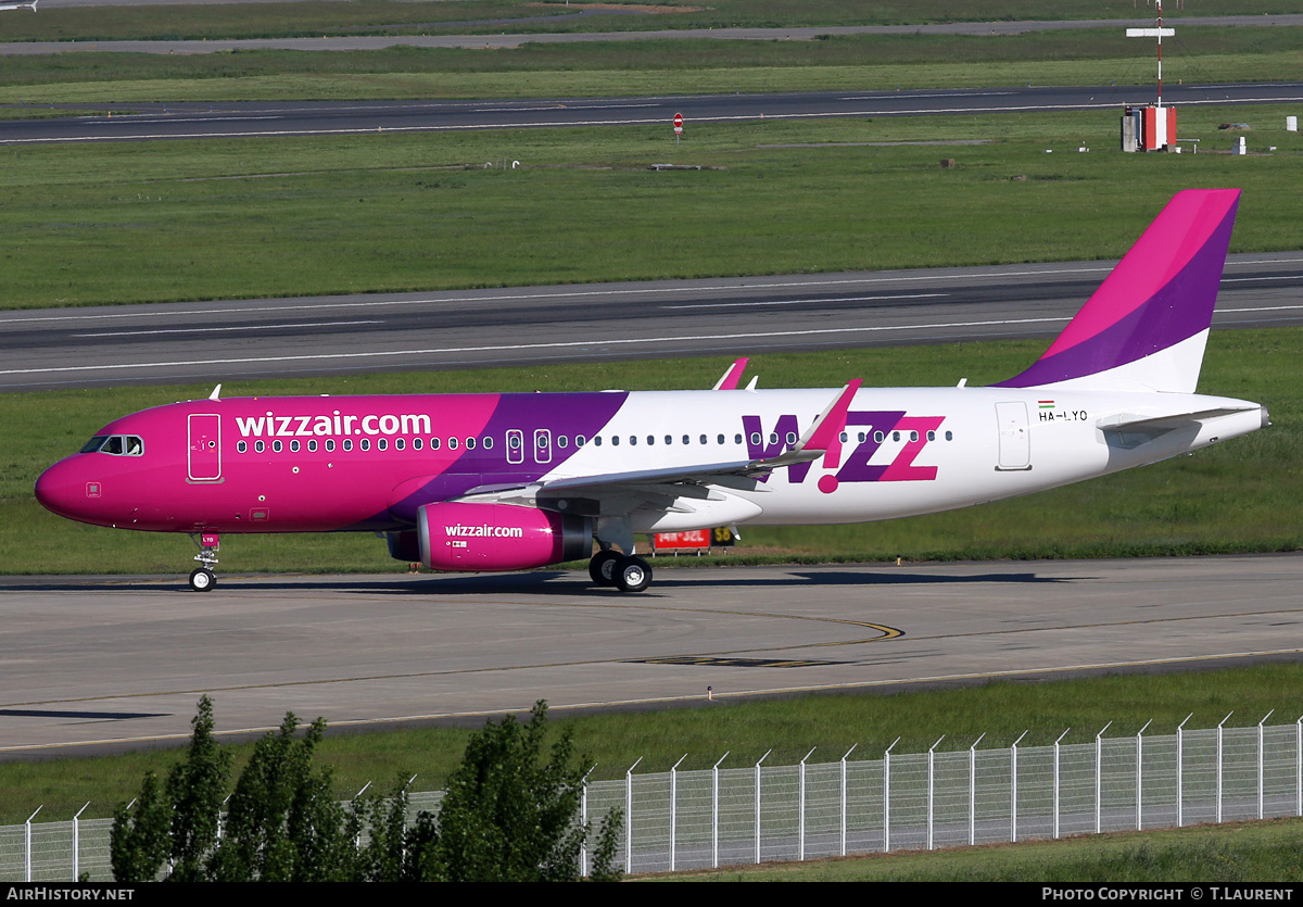 Aircraft Photo of HA-LYO | Airbus A320-232 | Wizz Air | AirHistory.net #215298