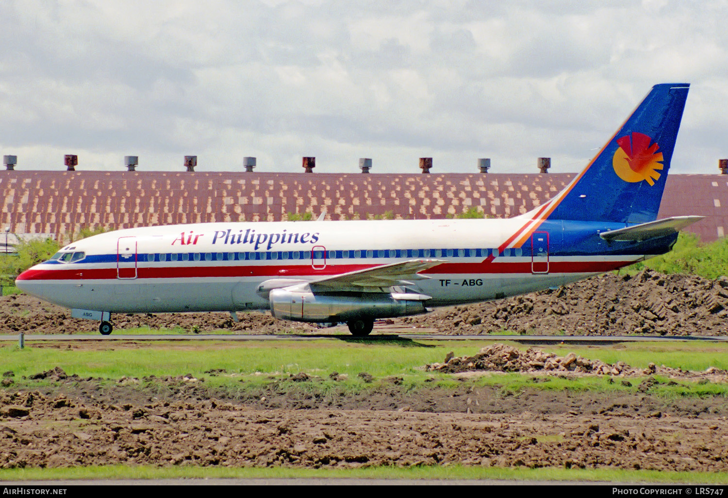 Aircraft Photo of TF-ABG | Boeing 737-266/Adv | Air Philippines | AirHistory.net #215422