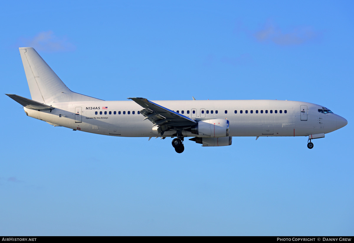 Aircraft Photo of N134AS | Boeing 737-484 | AirHistory.net #215502