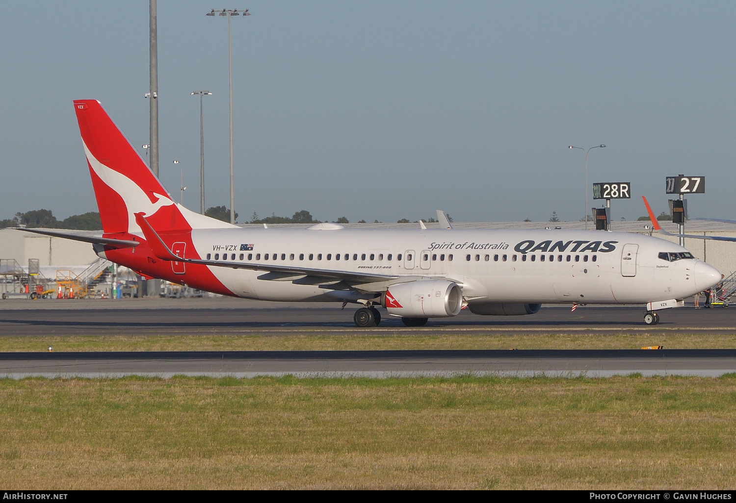 Aircraft Photo of VH-VZX | Boeing 737-838 | Qantas | AirHistory.net #215516
