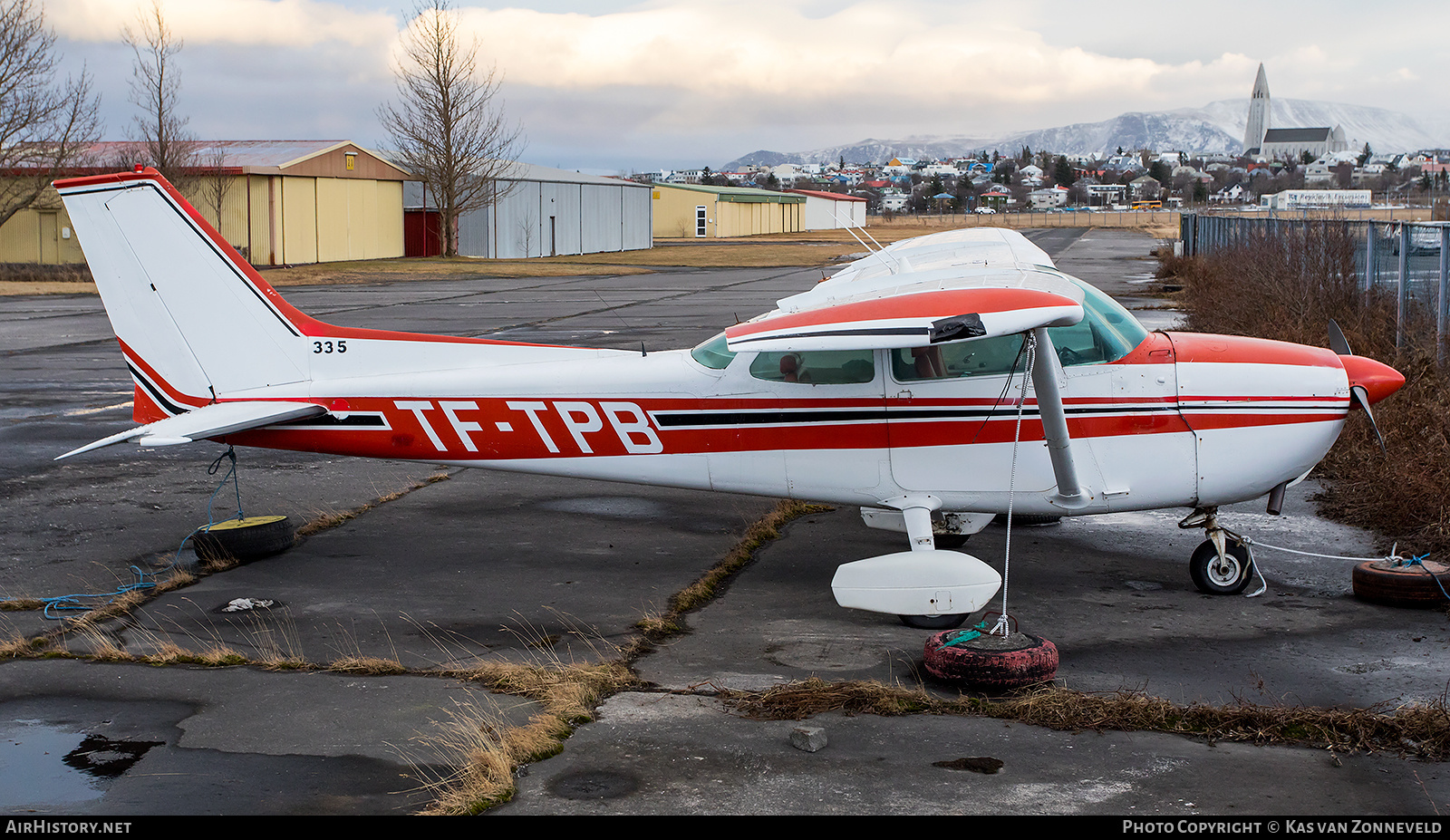 Aircraft Photo of TF-TPB | Cessna 172M Skyhawk | AirHistory.net #215586