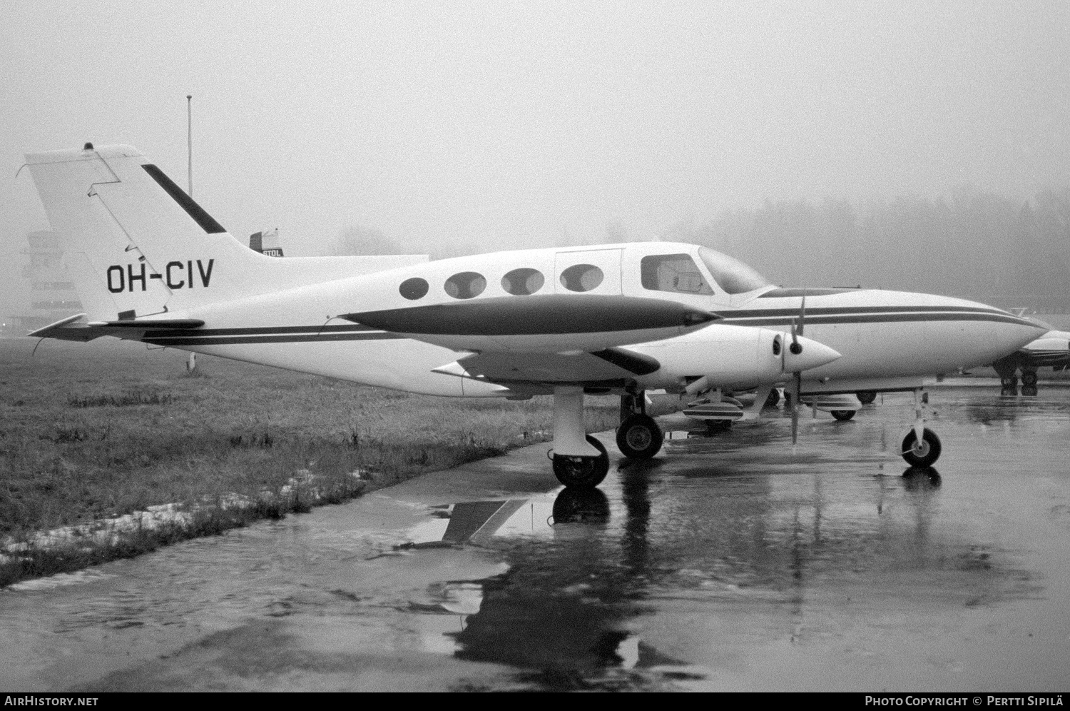 Aircraft Photo of OH-CIV | Cessna 402B Businessliner | AirHistory.net #215601