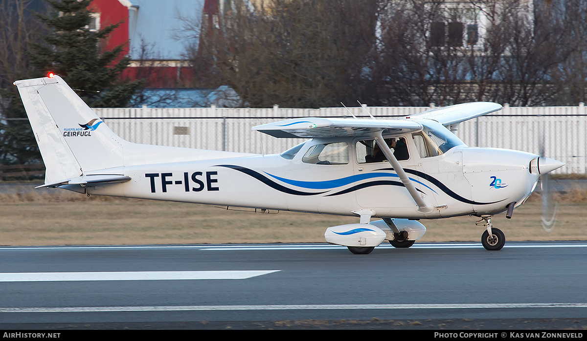 Aircraft Photo of TF-ISE | Cessna 172N Skyhawk II | Flugfélagið Geirfugl | AirHistory.net #215662