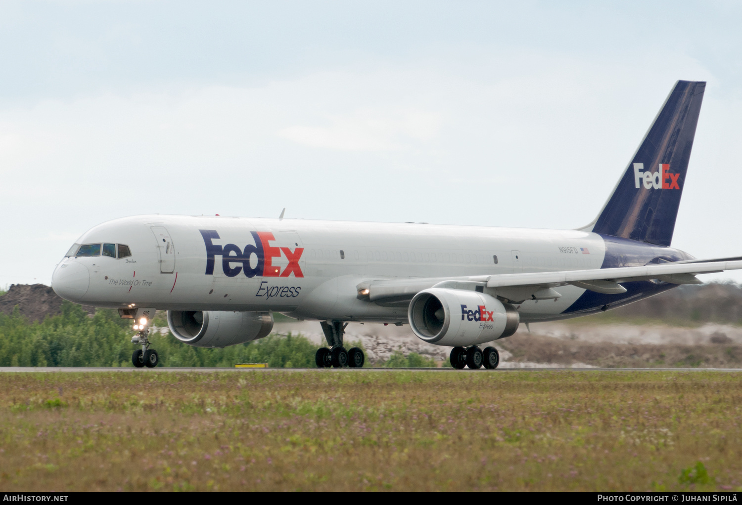 Aircraft Photo of N915FD | Boeing 757-236/SF | FedEx Express - Federal Express | AirHistory.net #215715