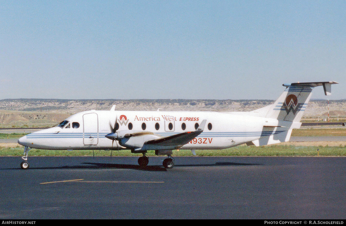 Aircraft Photo of N93ZV | Beech 1900D | America West Express | AirHistory.net #215873