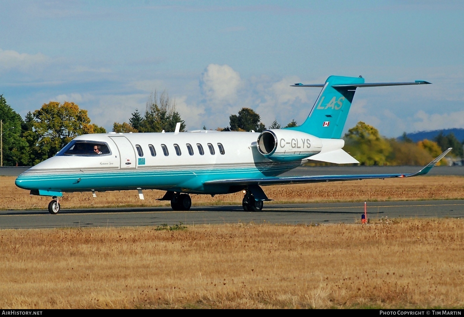 Aircraft Photo of C-GLYS | Learjet 75 | LAS - London Air Service | AirHistory.net #215886