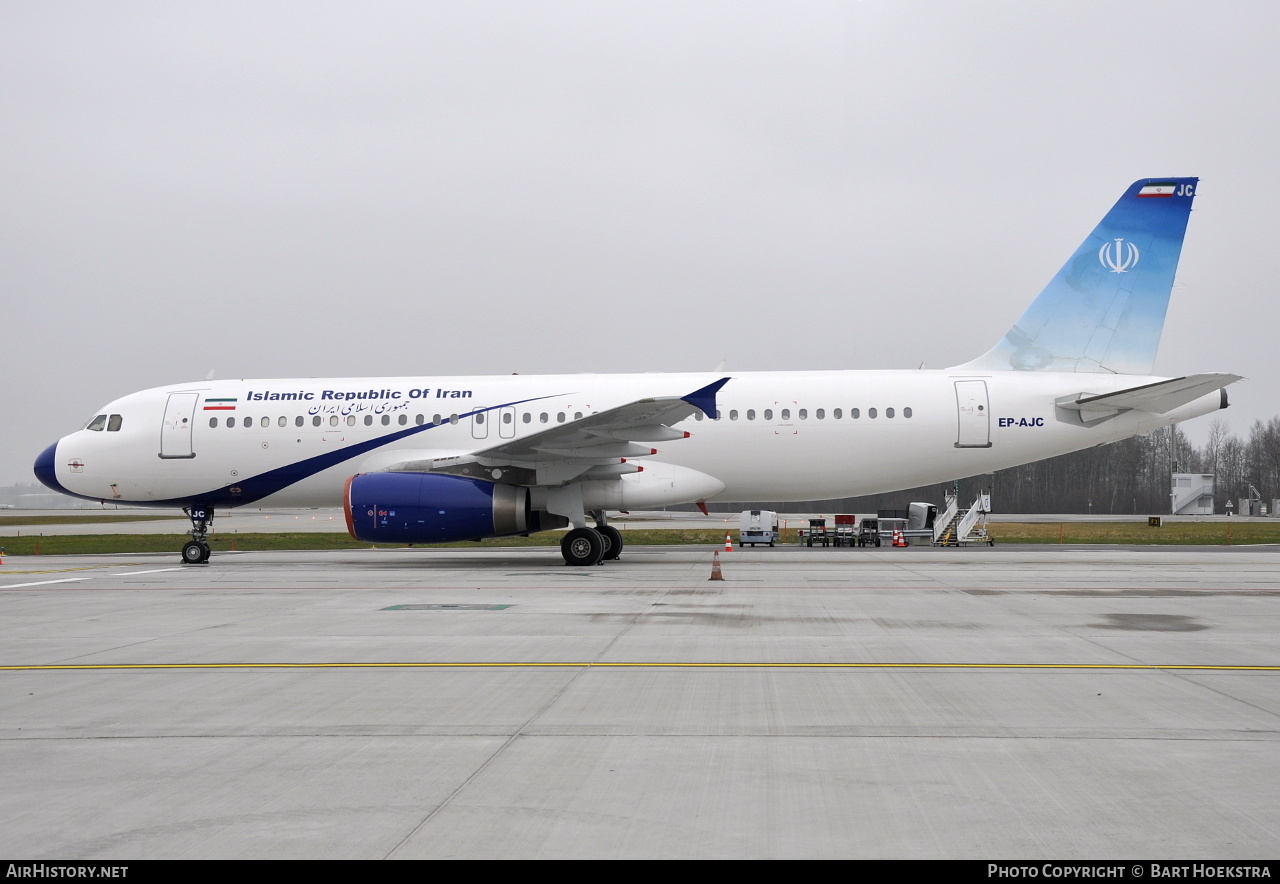 Aircraft Photo of EP-AJC | Airbus A320-232 | Islamic Republic of Iran | AirHistory.net #215901