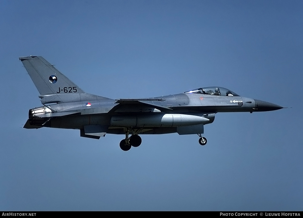 Aircraft Photo of J-625 | General Dynamics F-16A Fighting Falcon | Netherlands - Air Force | AirHistory.net #216014