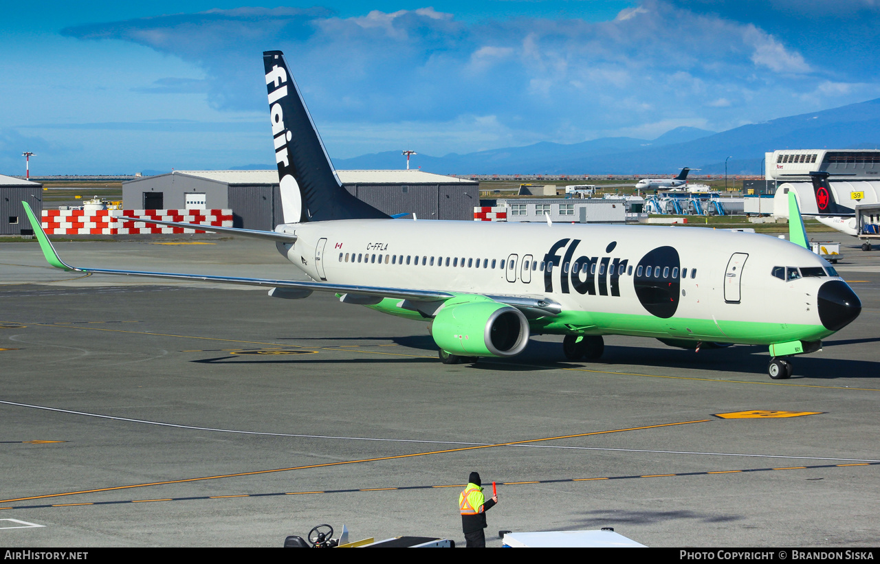 Aircraft Photo of C-FFLA | Boeing 737-86N | Flair Airlines | AirHistory.net #216065