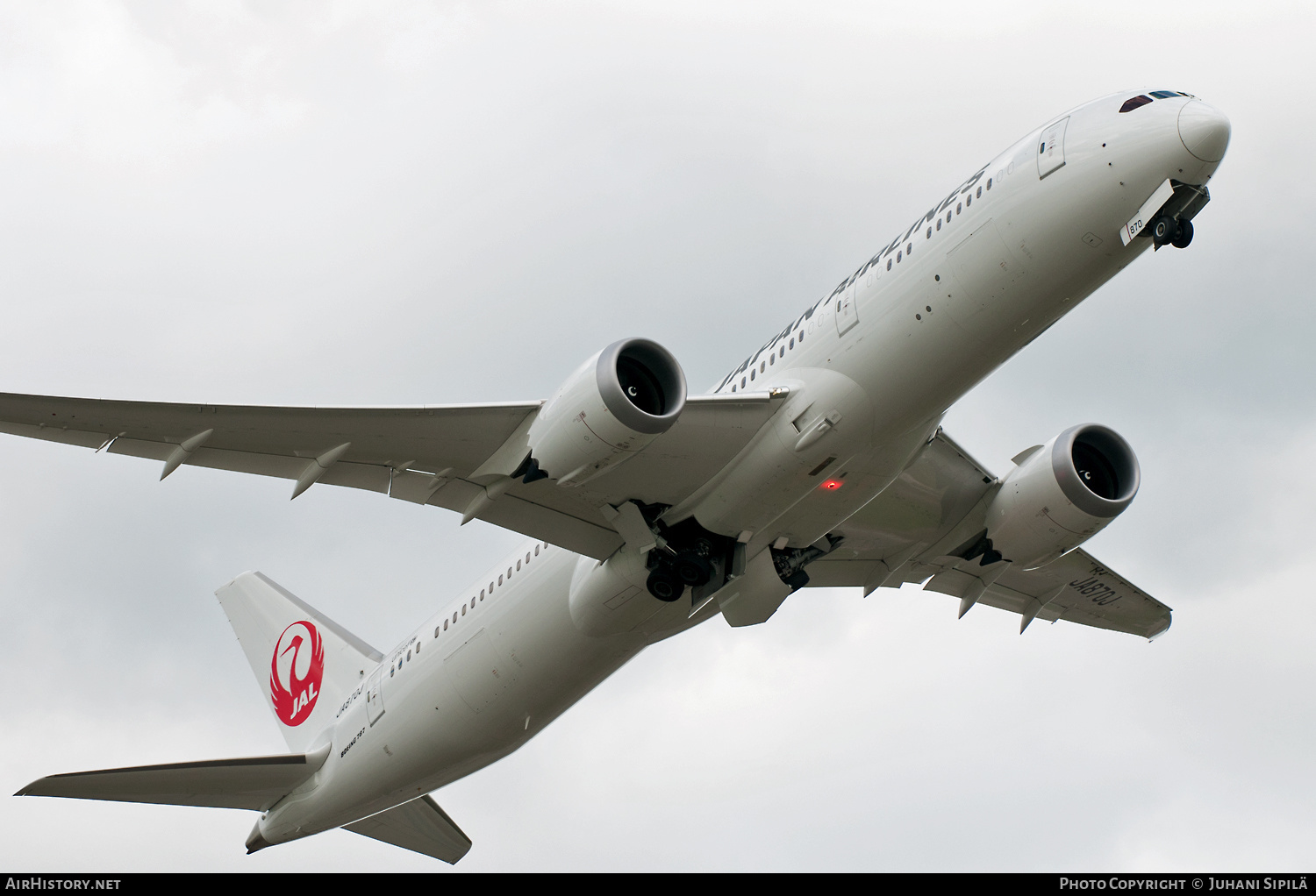 Aircraft Photo of JA870J | Boeing 787-9 Dreamliner | Japan Airlines - JAL | AirHistory.net #216259