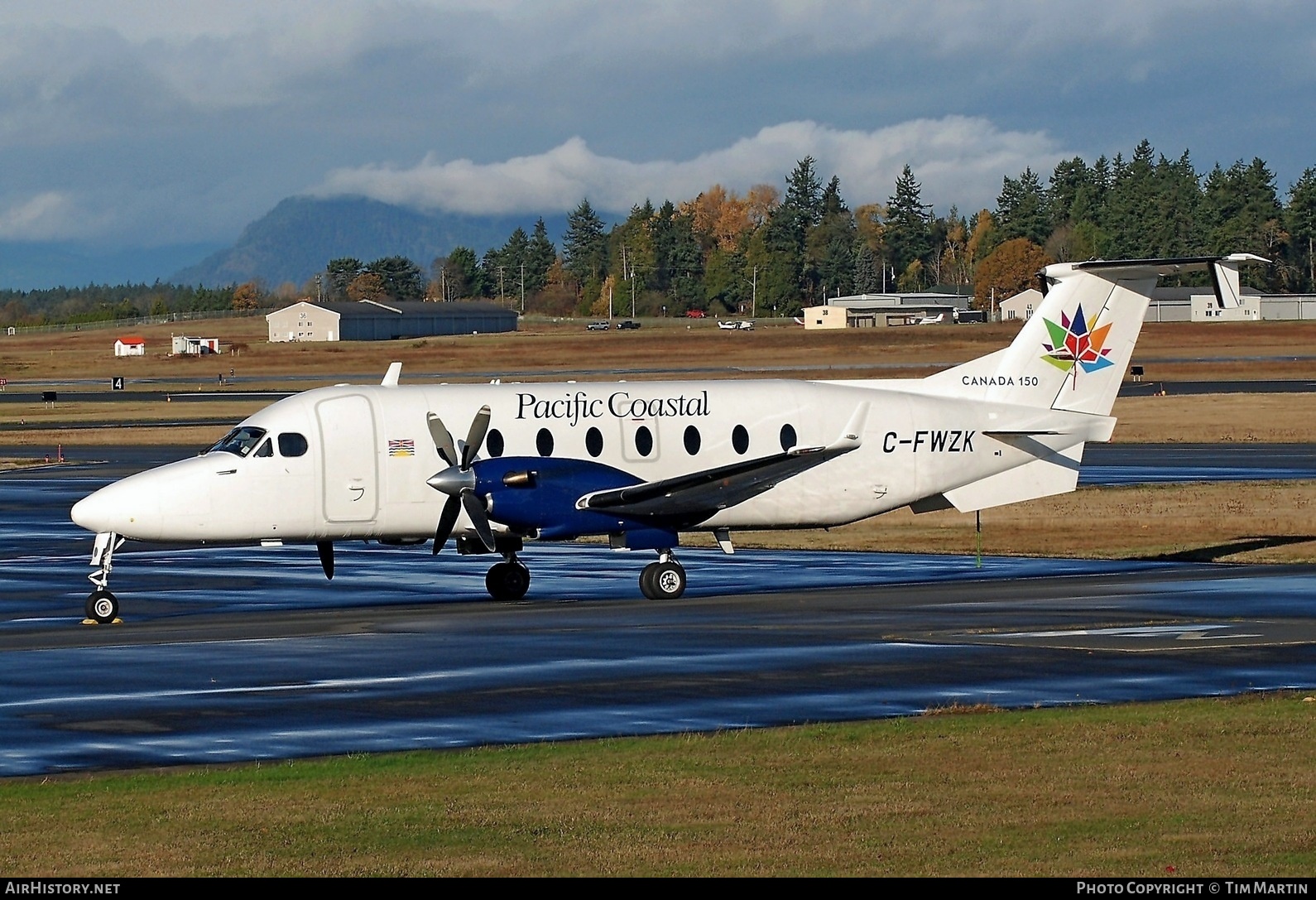 Aircraft Photo of C-FWZK | Beech 1900D | Pacific Coastal Airlines | AirHistory.net #216346
