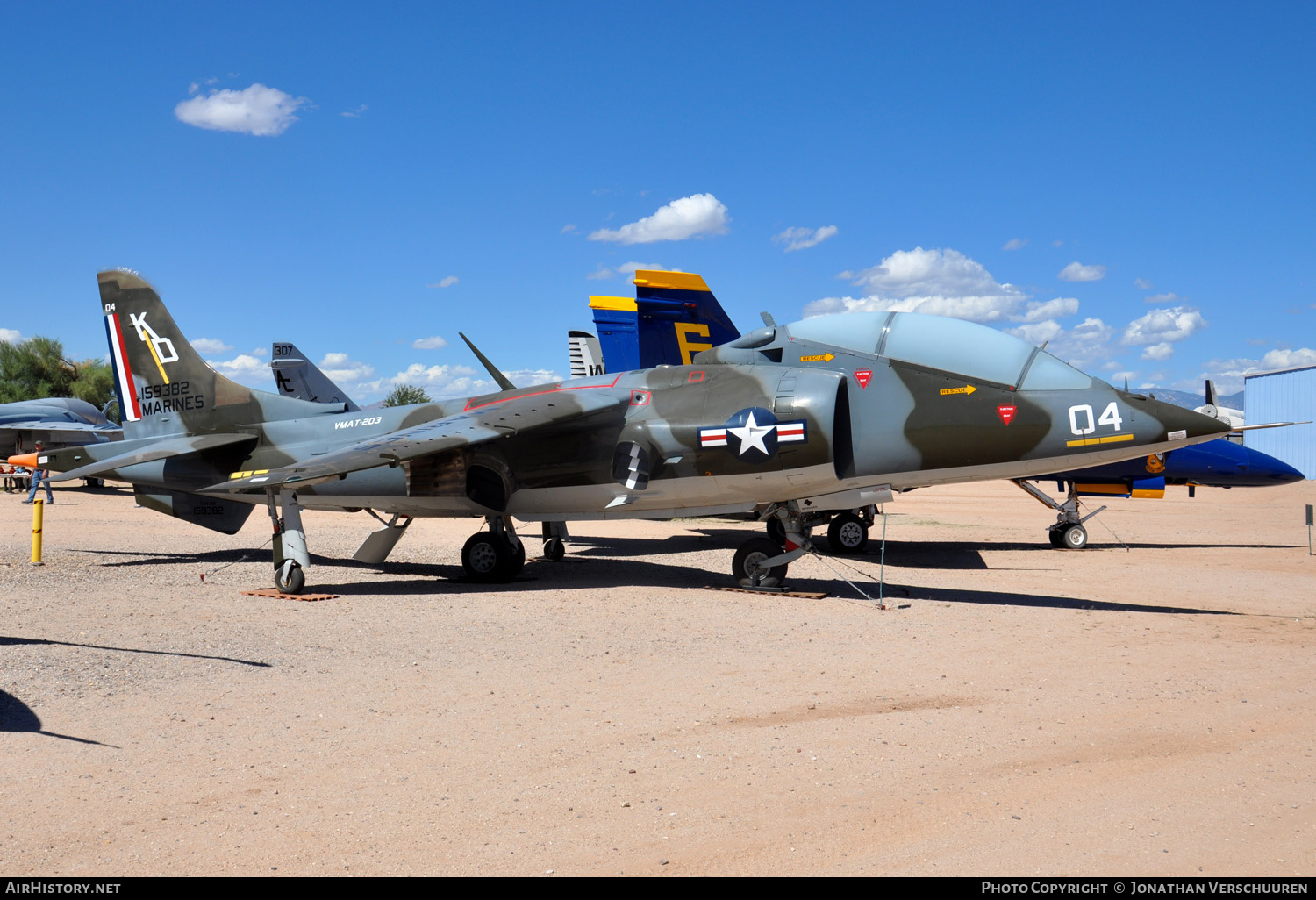 Aircraft Photo of 159382 | Hawker Siddeley TAV-8A Harrier | USA - Marines | AirHistory.net #216401