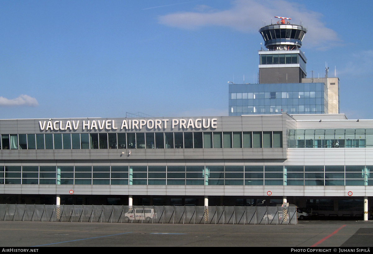 Airport photo of Prague - Václav Havel (LKPR / PRG) in Czechia | AirHistory.net #216426