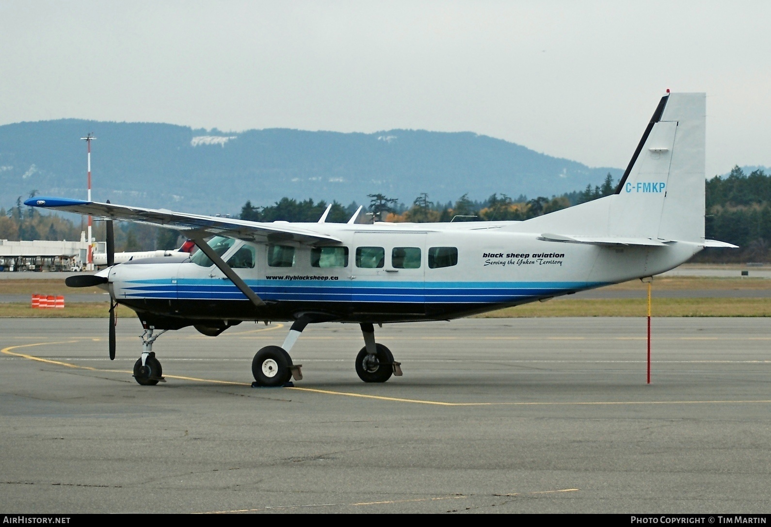 Aircraft Photo of C-FMKP | Cessna 208 Caravan I | Black Sheep Aviation | AirHistory.net #216460