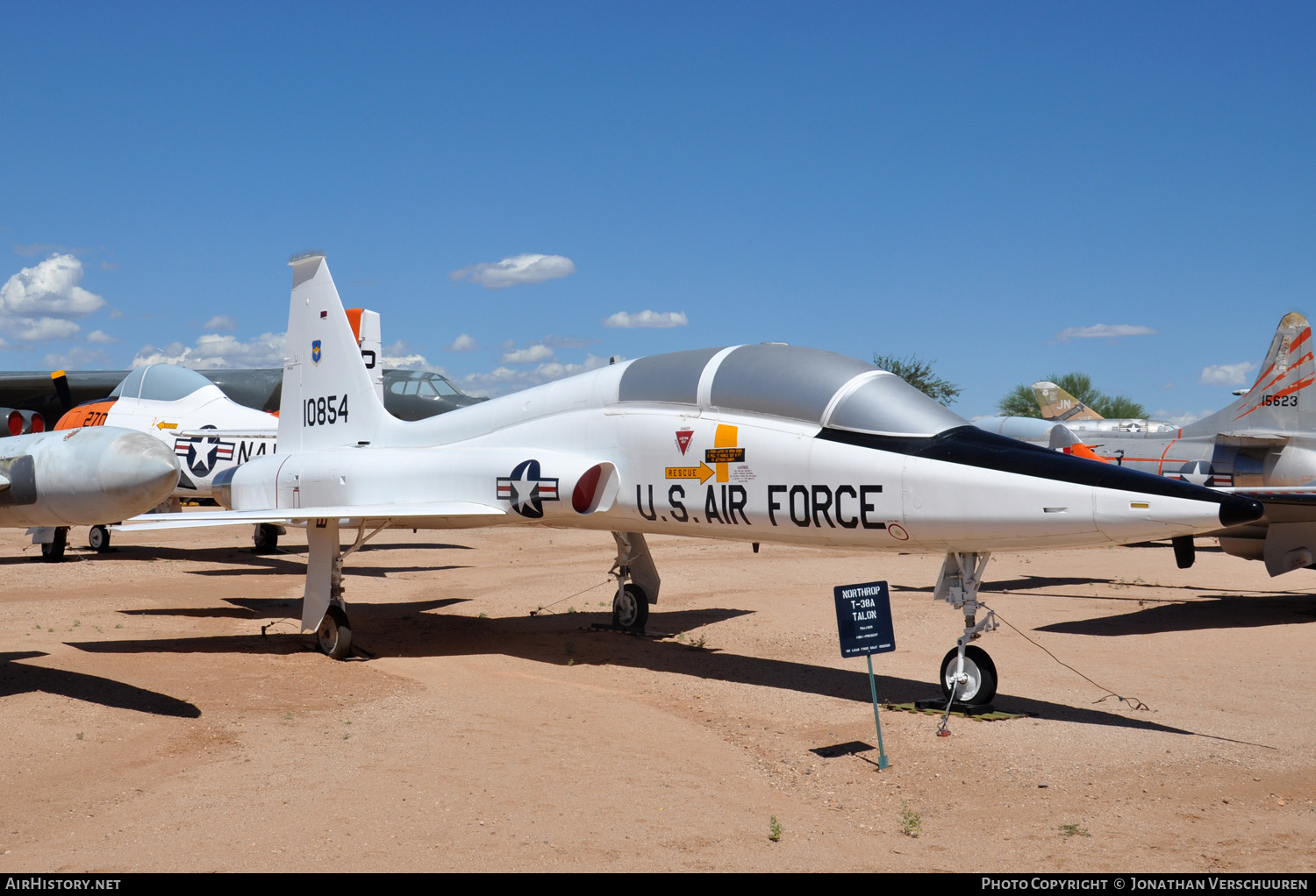 Aircraft Photo of 61-0854 / 10854 | Northrop T-38A Talon | USA - Air Force | AirHistory.net #216466