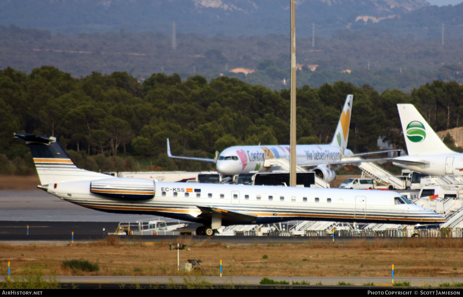 Aircraft Photo of EC-KSS | Embraer ERJ-145MP (EMB-145MP) | Privilege Style | AirHistory.net #216487