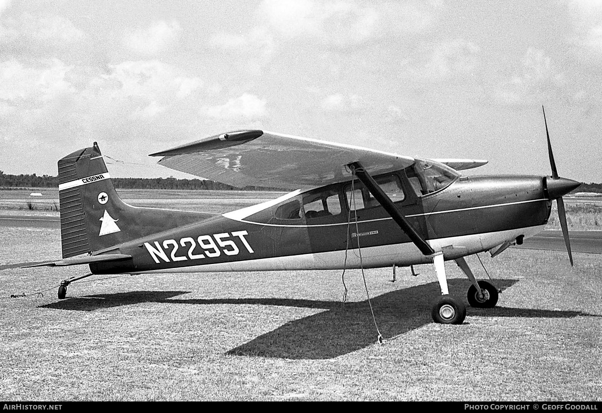 Aircraft Photo of N2295T | Cessna A185E Skywagon 185 | AirHistory.net #216613