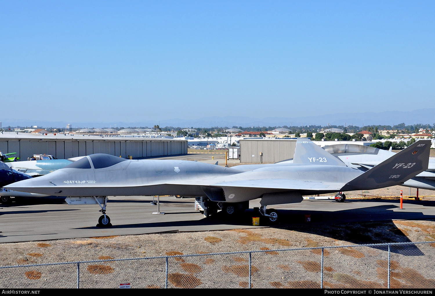 Aircraft Photo of 87-0801 / AF87-801 | Northrop/McDonnell Douglas YF-23 | USA - Air Force | AirHistory.net #216669