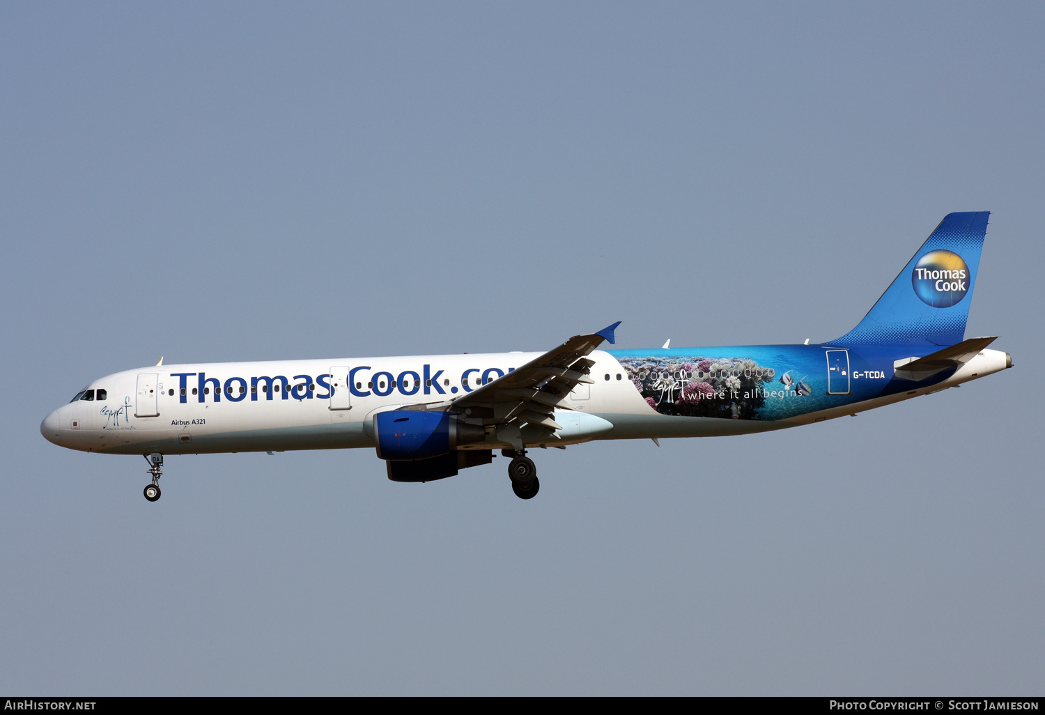 Aircraft Photo of G-TCDA | Airbus A321-211 | Thomas Cook Airlines | AirHistory.net #216804